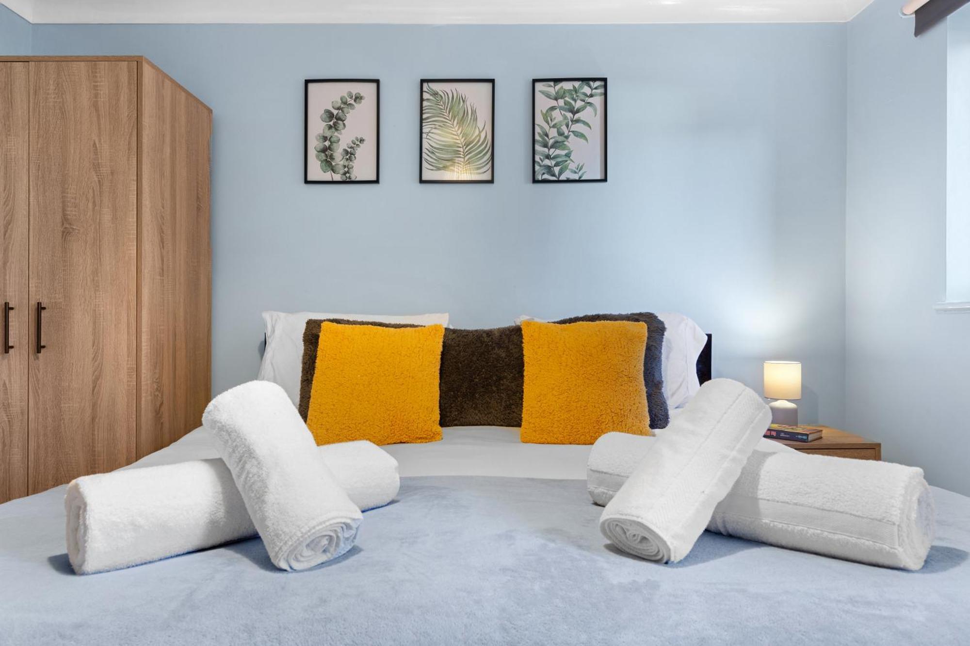 Watford Cozy Full Home - Perfect For Harry Potter Studios! Bagian luar foto