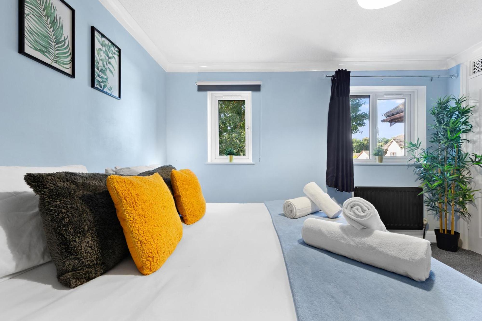 Watford Cozy Full Home - Perfect For Harry Potter Studios! Bagian luar foto