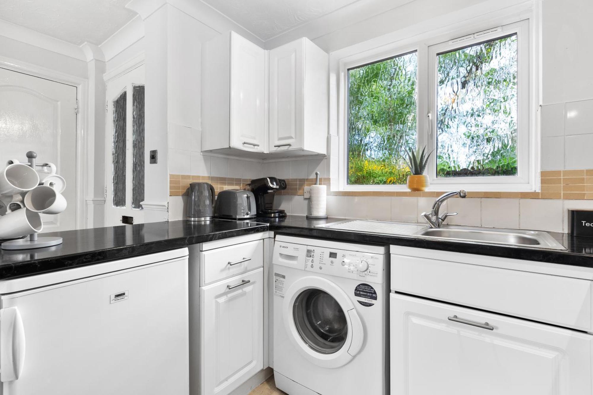 Watford Cozy Full Home - Perfect For Harry Potter Studios! Bagian luar foto